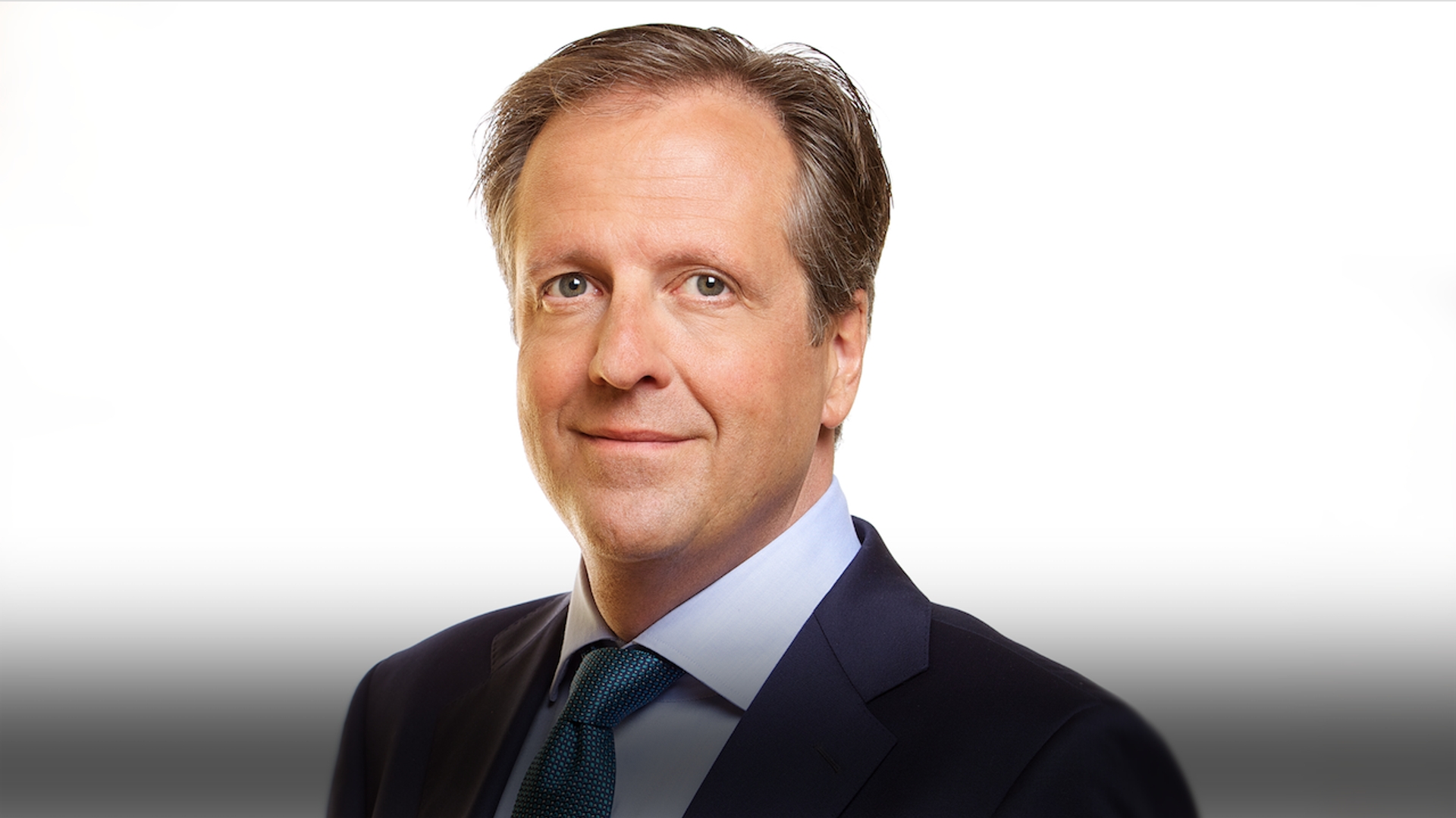 Hoe Vergaat Het Alexander Pechtold Na Zijn Vertrek Uit De Politiek ...